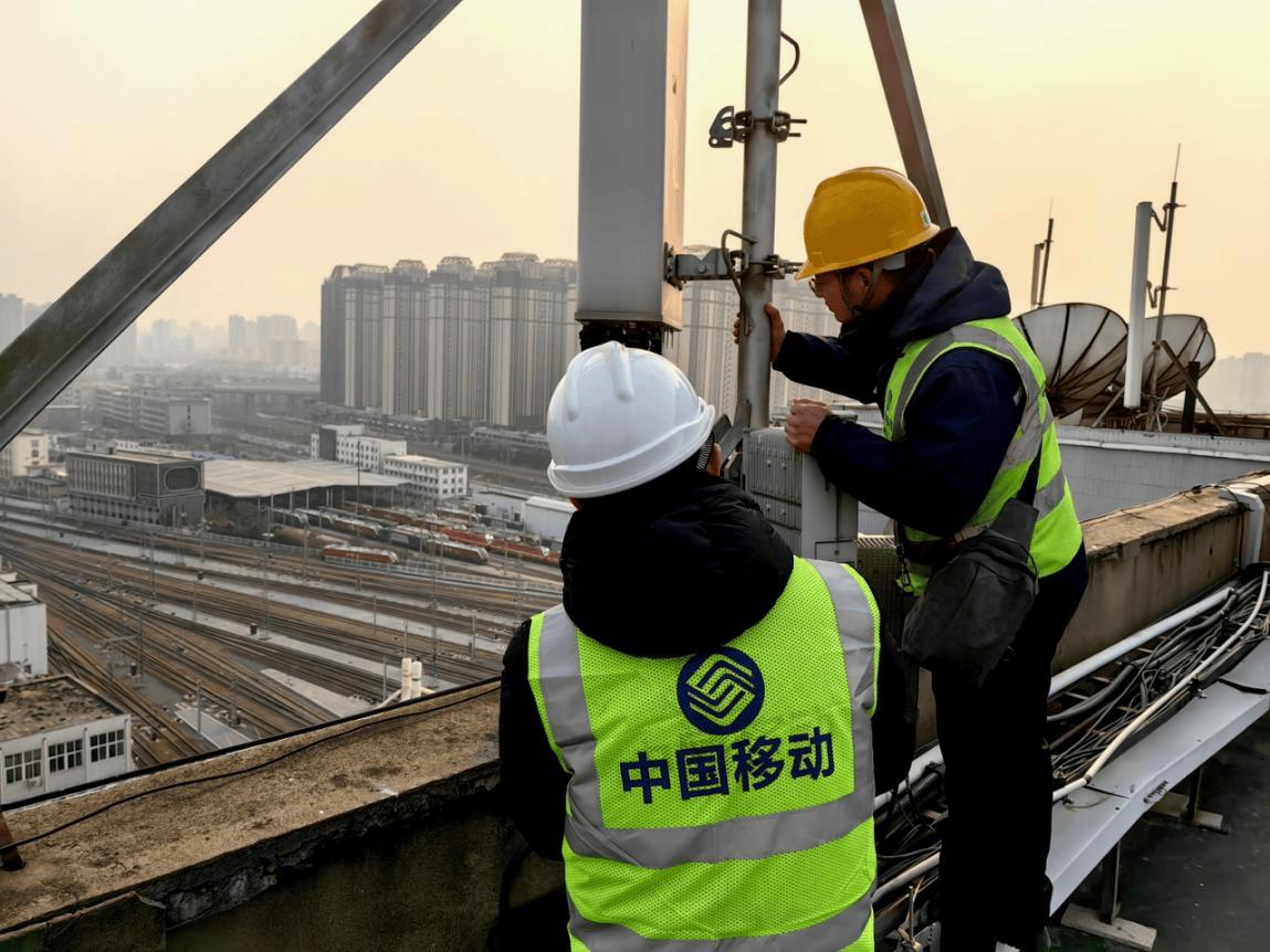 河南移动全力护航春运温暖回乡路