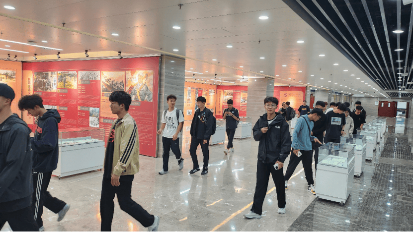 迎新季 | 图书馆关于举办2025年迎新季系列活动的通知