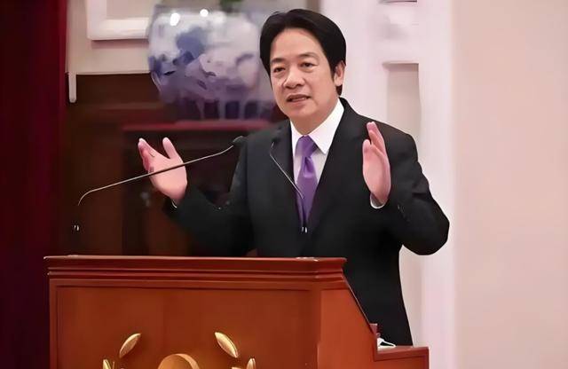 福建舰刚过台海，美英舰队24小时内硬闯！美军爆出25款机密武器