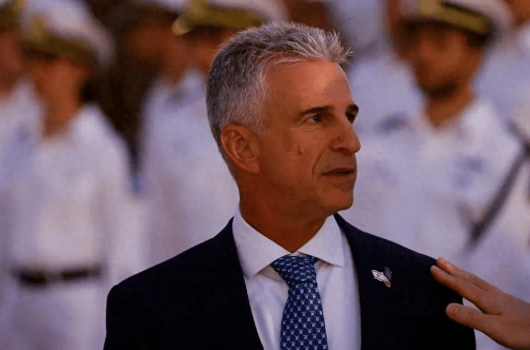 中国倍感失望话音刚落，首个G7国家承认巴勒斯坦，特朗普没拦住，以色列也摊牌了：走着瞧