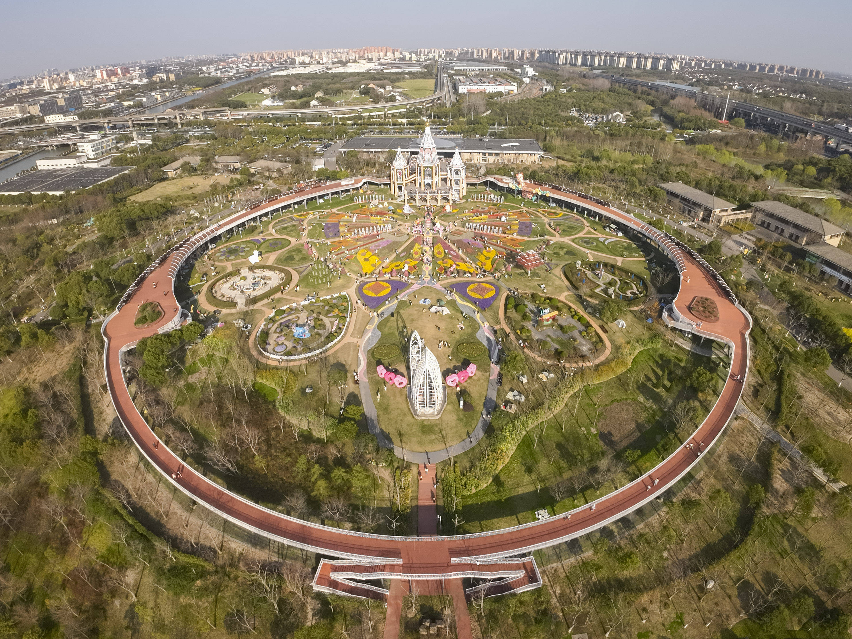 澳媒：特大城市上海变得宜居秘诀