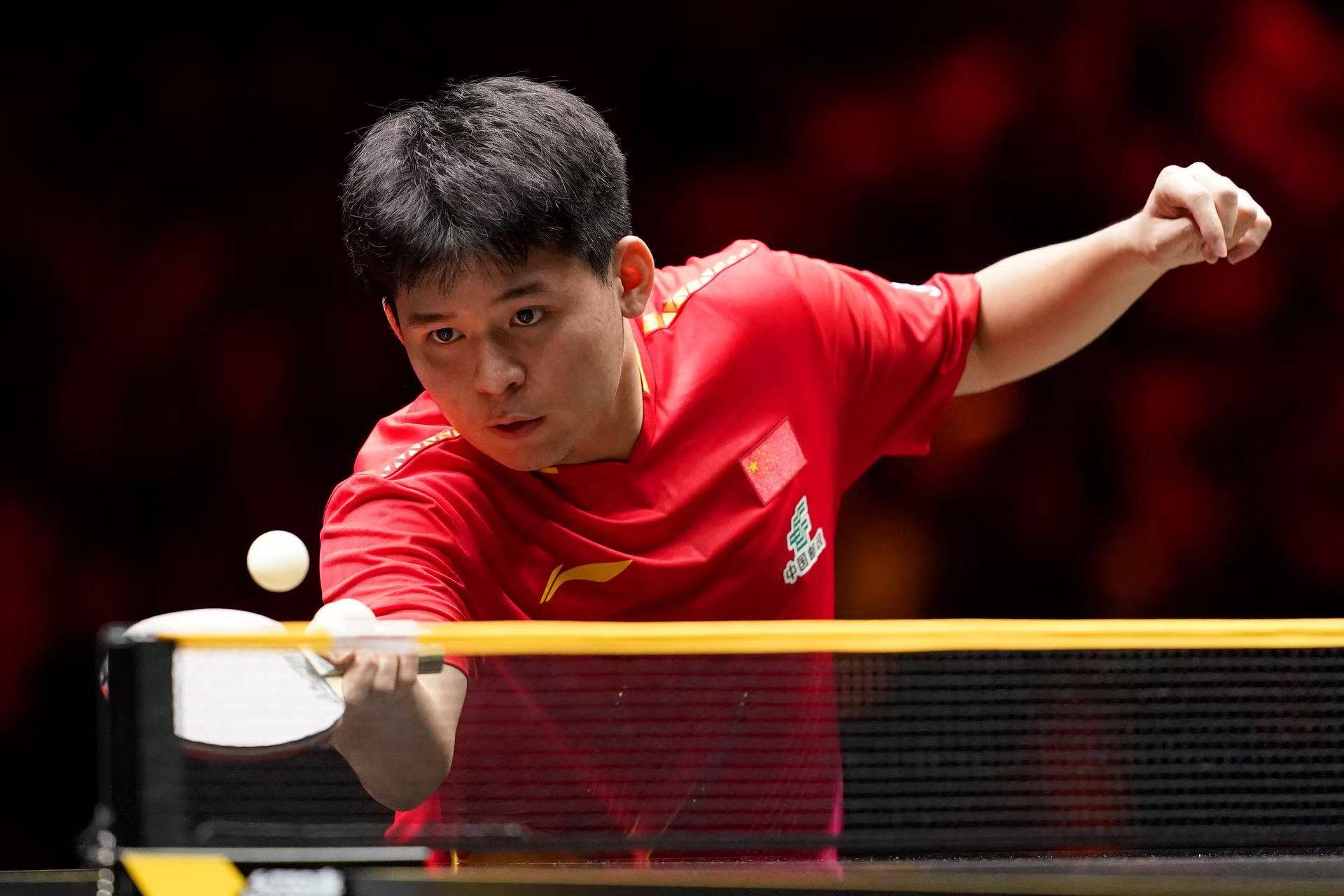 林诗栋：困难准备充分拿下卡尔森 双打关键在于处理球