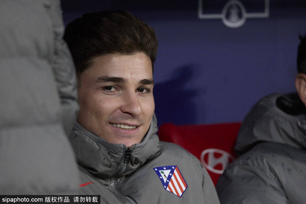 国足选帅进入“询价”阶段：年薪150万美元的新挑战与机遇