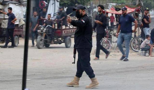 众叛亲离？7000哈马斯打起内战，以防长：将摧毁所有地下隧道！