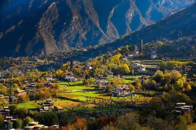 四川第二个！丹巴基卡依村入选联合国旅游组织“最佳旅游乡村”，专家解读为何入选