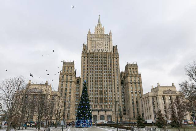 俄外交部发言人:美向乌提供“战斧”导弹无助于解决冲突 俄外交部发言人:美向乌提供“战斧”导弹无助于解决冲突