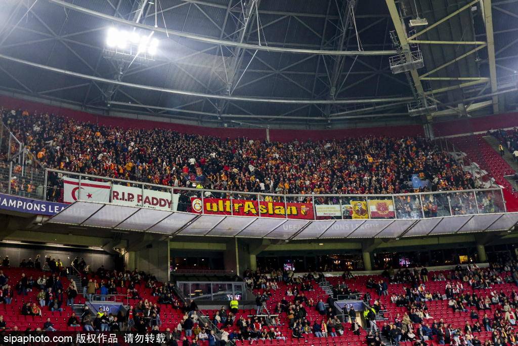 惊呆！75万欧天价射手登顶欧冠射手榜，力压姆巴佩哈兰德！曾与巴萨擦肩而过